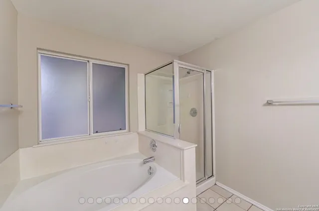 $1,750 | 20802 Phlox Meadow, San Antonio, TX 78259