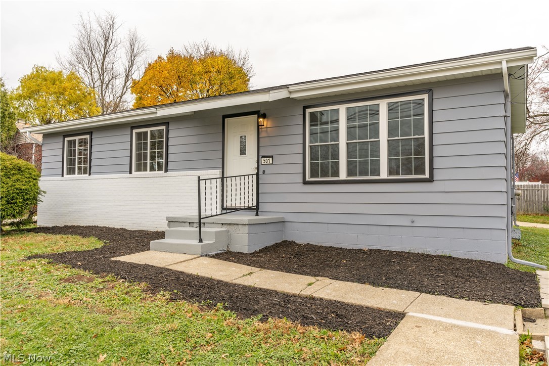 501 Darrow Road Akron, OH 44305 - Photo 1 of 29 Gallery Image 1