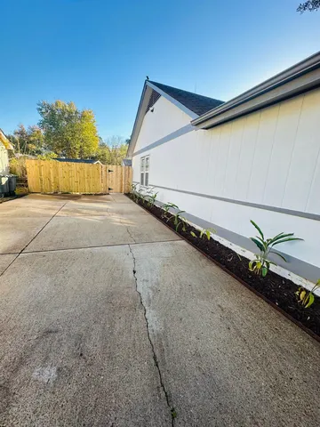 $230,000 | 7031 Tulip Trail Drive, Memphis, TN 38133