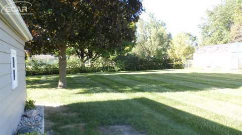 4432 South Dye Road Swartz Creek, MI 48473 - Photo 5 of 49 20445521-4.JPG