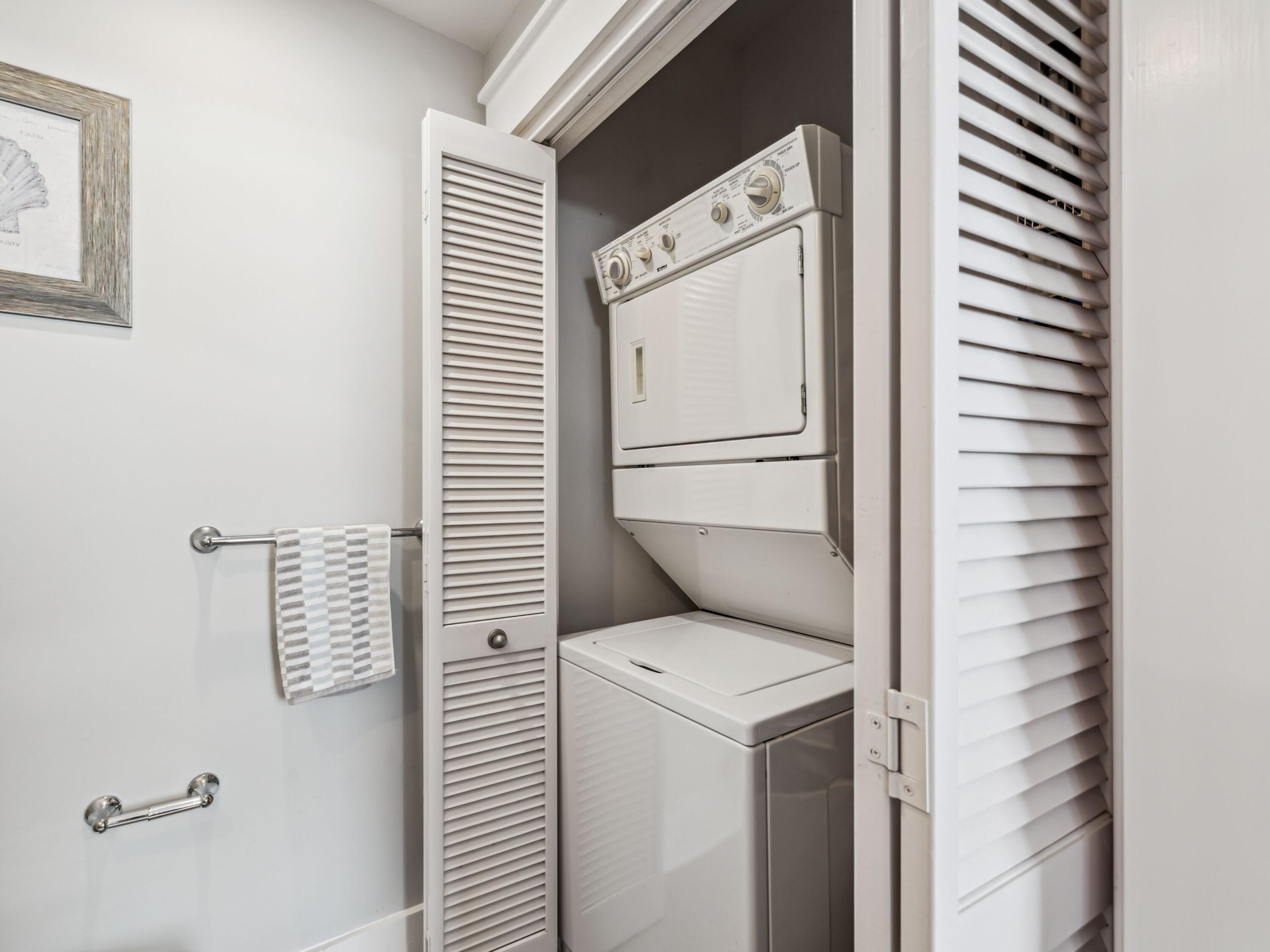 198 Somerset Bridge Road, Unit 103 Santa Rosa Beach, FL 32459 - Photo 22 of 39 a utility room with dryer and washer