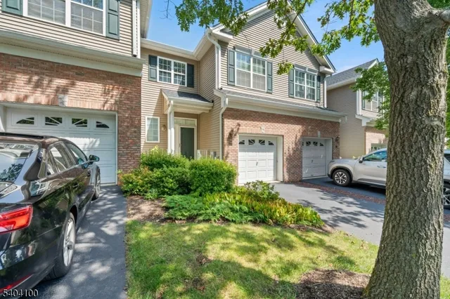 $3,375 | 119 Hoover Avenue, Princeton, NJ 08540