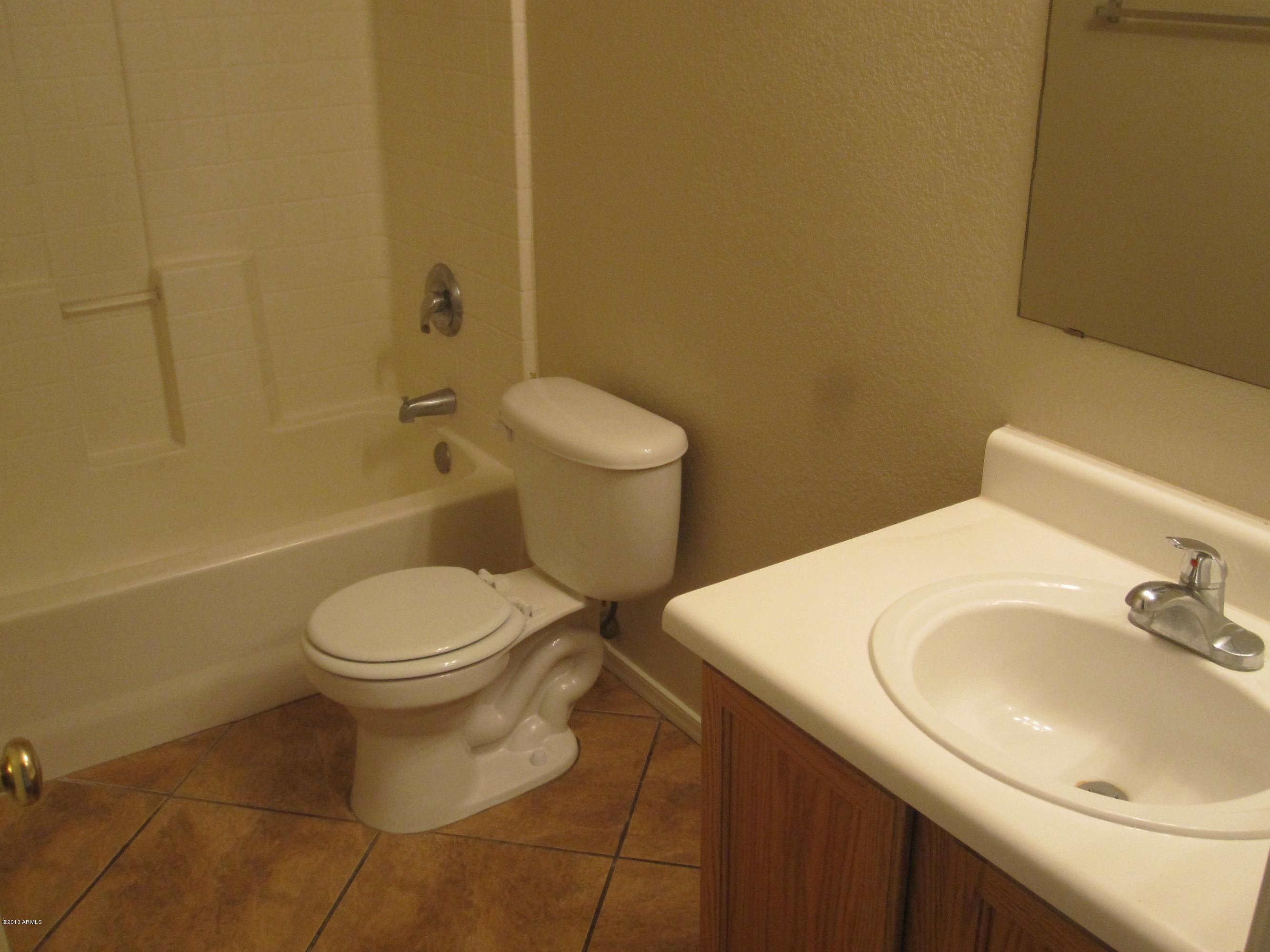 2607 South 71st Drive Phoenix, AZ 85043 - Photo 8 of 20 bathroom
