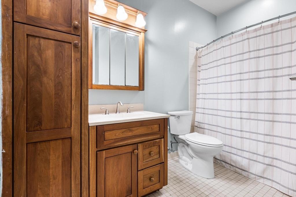 106 13th Street, Unit 202 Boston, MA 02129 - Photo 8 of 12