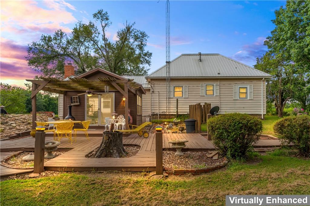 81 Southeast 500 Road Clinton, MO 64735 - Photo 2 of 29