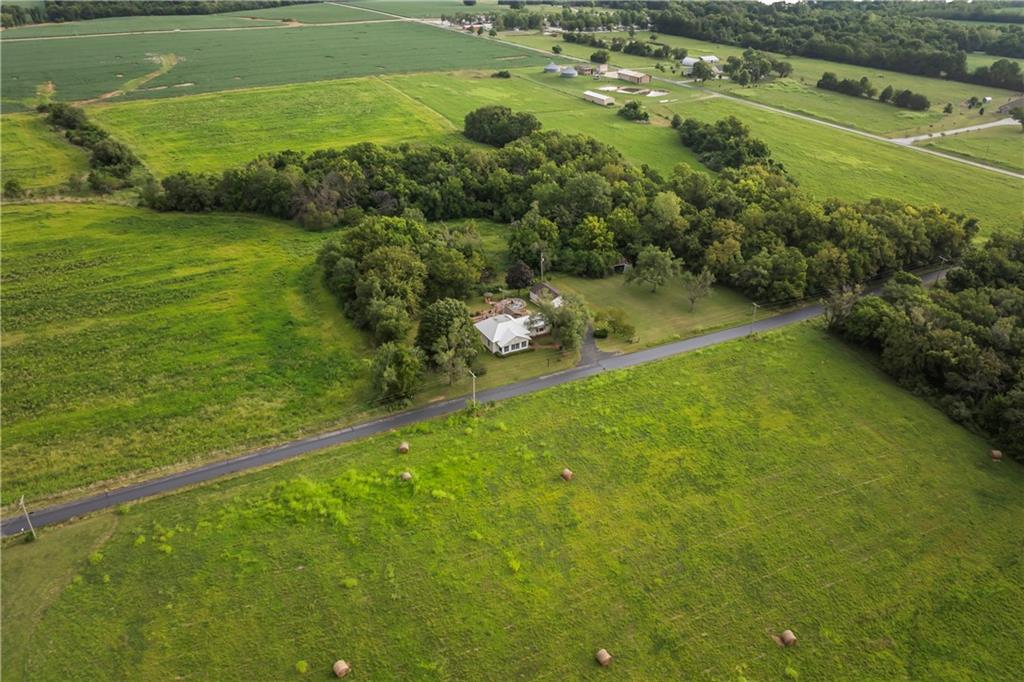 81 Southeast 500 Road Clinton, MO 64735 - Photo 26 of 29