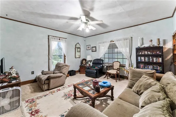 $217,500 | 81 Southeast 500 Road, Clinton, MO 64735