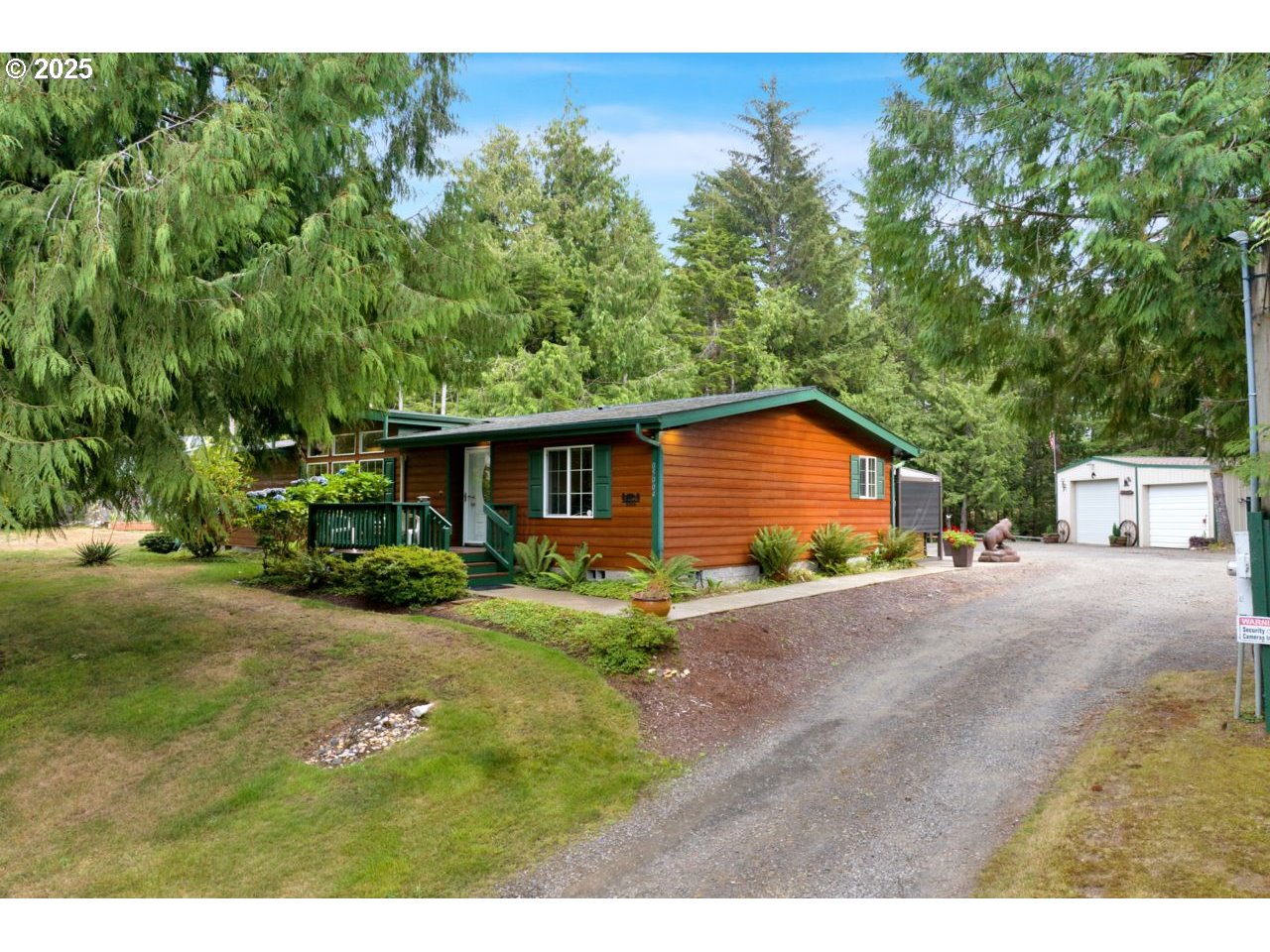 5004 North Loftus Road Florence, OR 97439 - Photo 5 of 47 Gallery Image 5