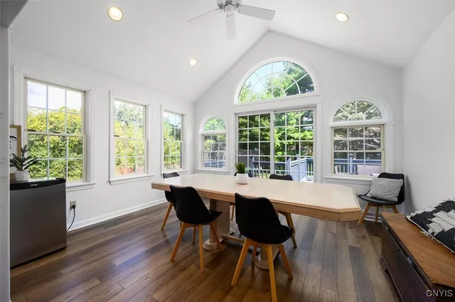 $489,900 | 213 Gilbert Road, New Hartford, NY 13413