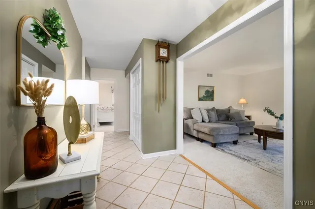 $489,900 | 213 Gilbert Road, New Hartford, NY 13413