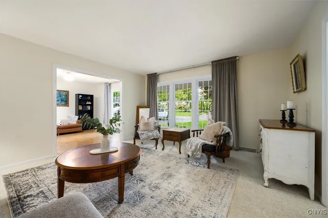 $489,900 | 213 Gilbert Road, New Hartford, NY 13413