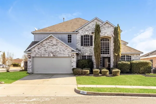 $2,565 | 7601 Southbridge Lane, Arlington, TX 76002