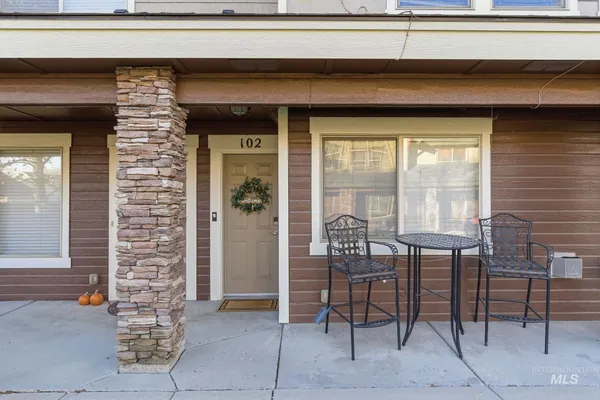 $314,900 | 9993 West Rosecroft Court, Unit 102, Boise, ID 83704