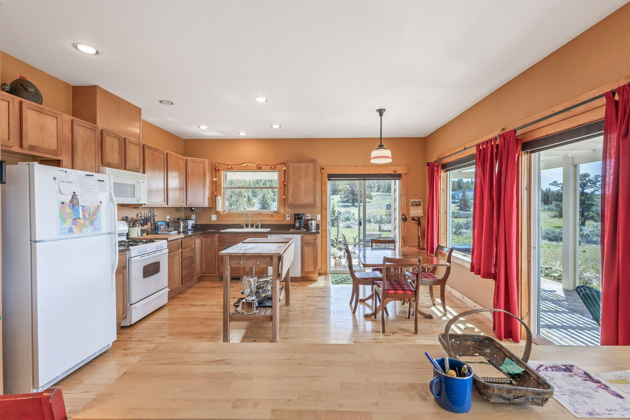 5200 Southeast Moki Road Prineville, OR 97754 - Photo 14 of 54 Gallery Image 14