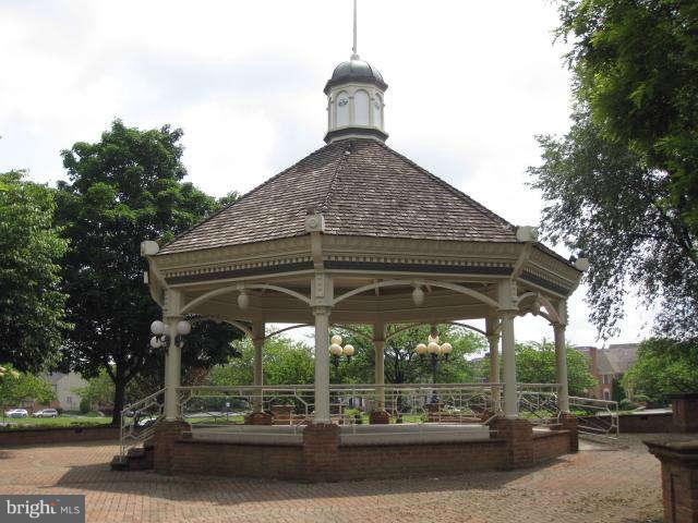 2528 Five Shillings Road Frederick, MD 21701 - Photo 23 of 24 Gazebo