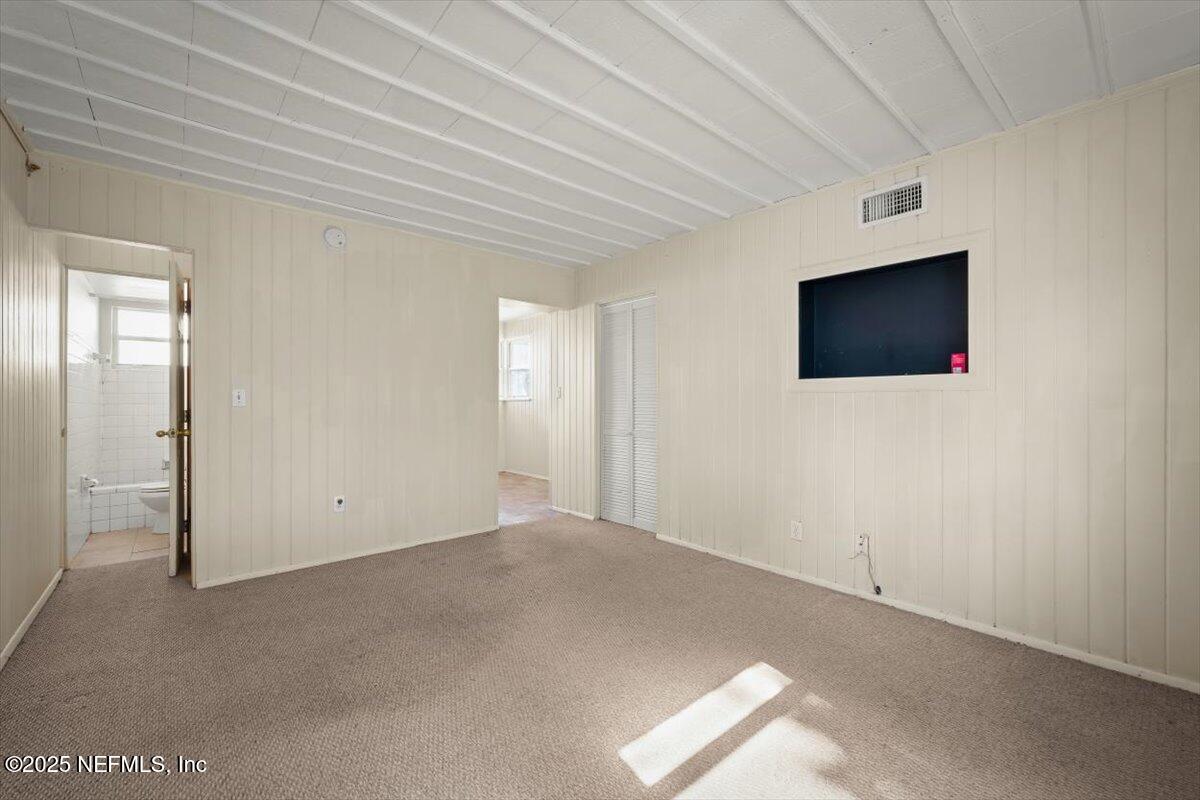 725 5th Street North Jacksonville, FL 32250 - Photo 11 of 18