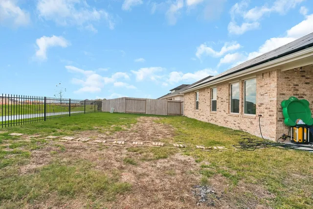 $2,999 | 3223 Kendleshire Lane, Fulshear, TX 77441