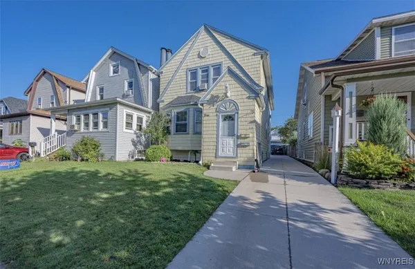 $1,400 | 118 Nassau Avenue, Tonawanda, NY 14217