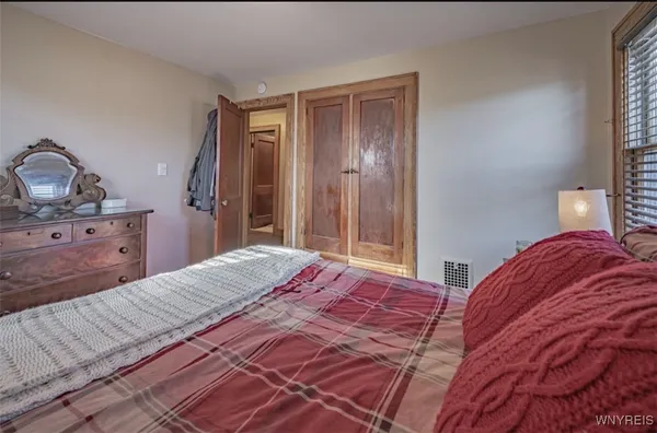 $1,400 | 118 Nassau Avenue, Tonawanda, NY 14217