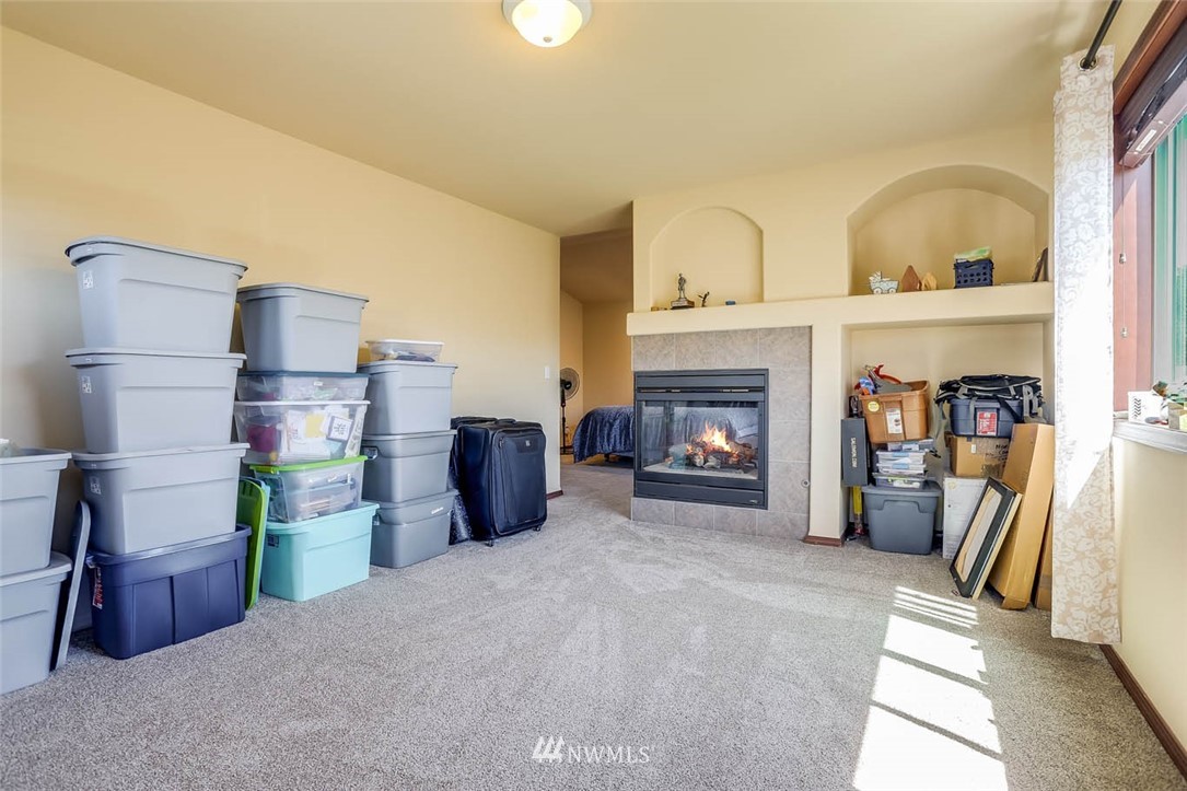 5203 Northeast 8th Court Renton, WA 98059 - Photo 18 of 28