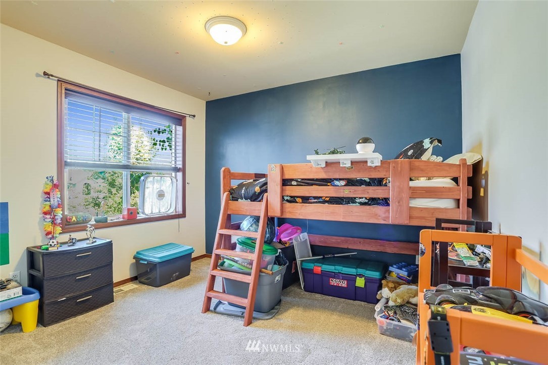 5203 Northeast 8th Court Renton, WA 98059 - Photo 24 of 28