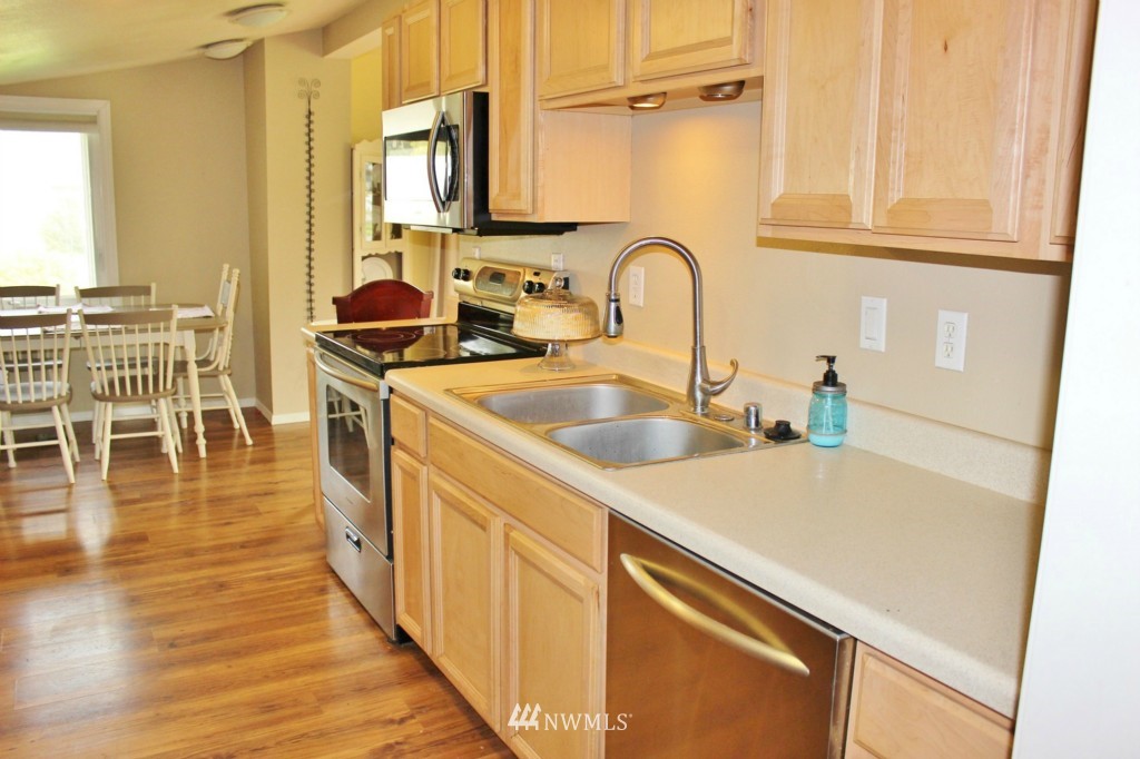 7321 Old Guide Road Ferndale, WA 98248 - Photo 7 of 24