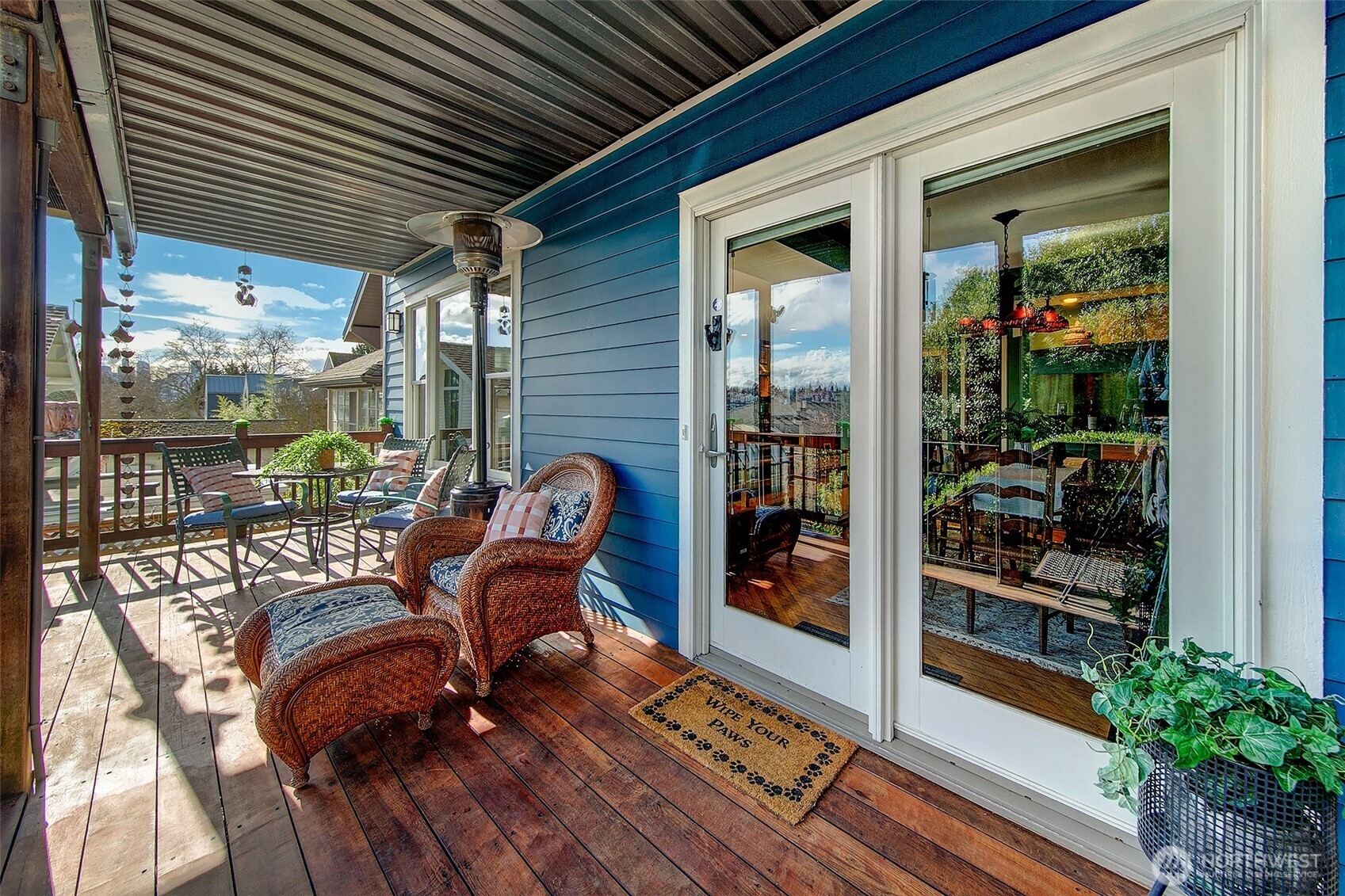 3532 Meridian Avenue North Seattle, WA 98103 - Photo 11 of 40