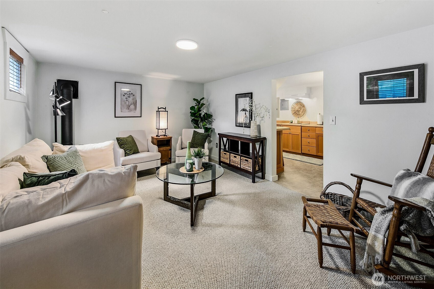 3532 Meridian Avenue North Seattle, WA 98103 - Photo 29 of 40