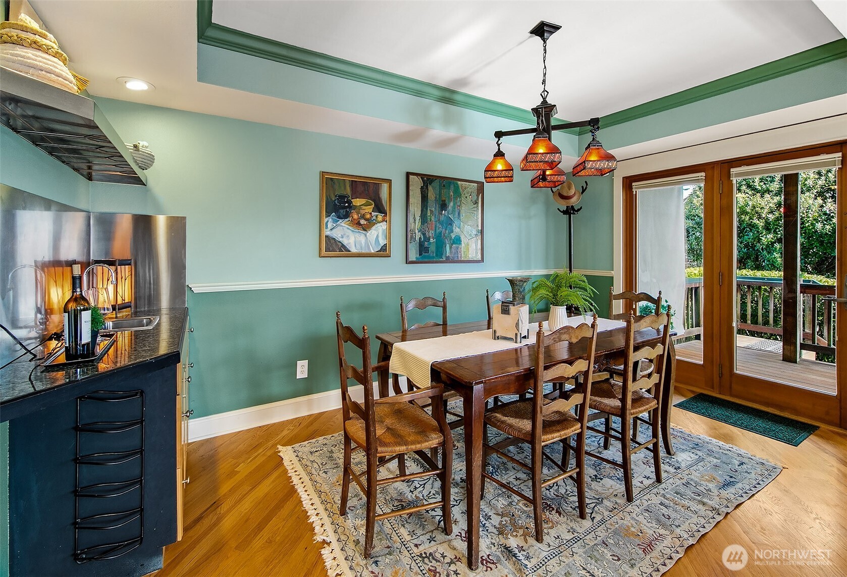 3532 Meridian Avenue North Seattle, WA 98103 - Photo 7 of 40