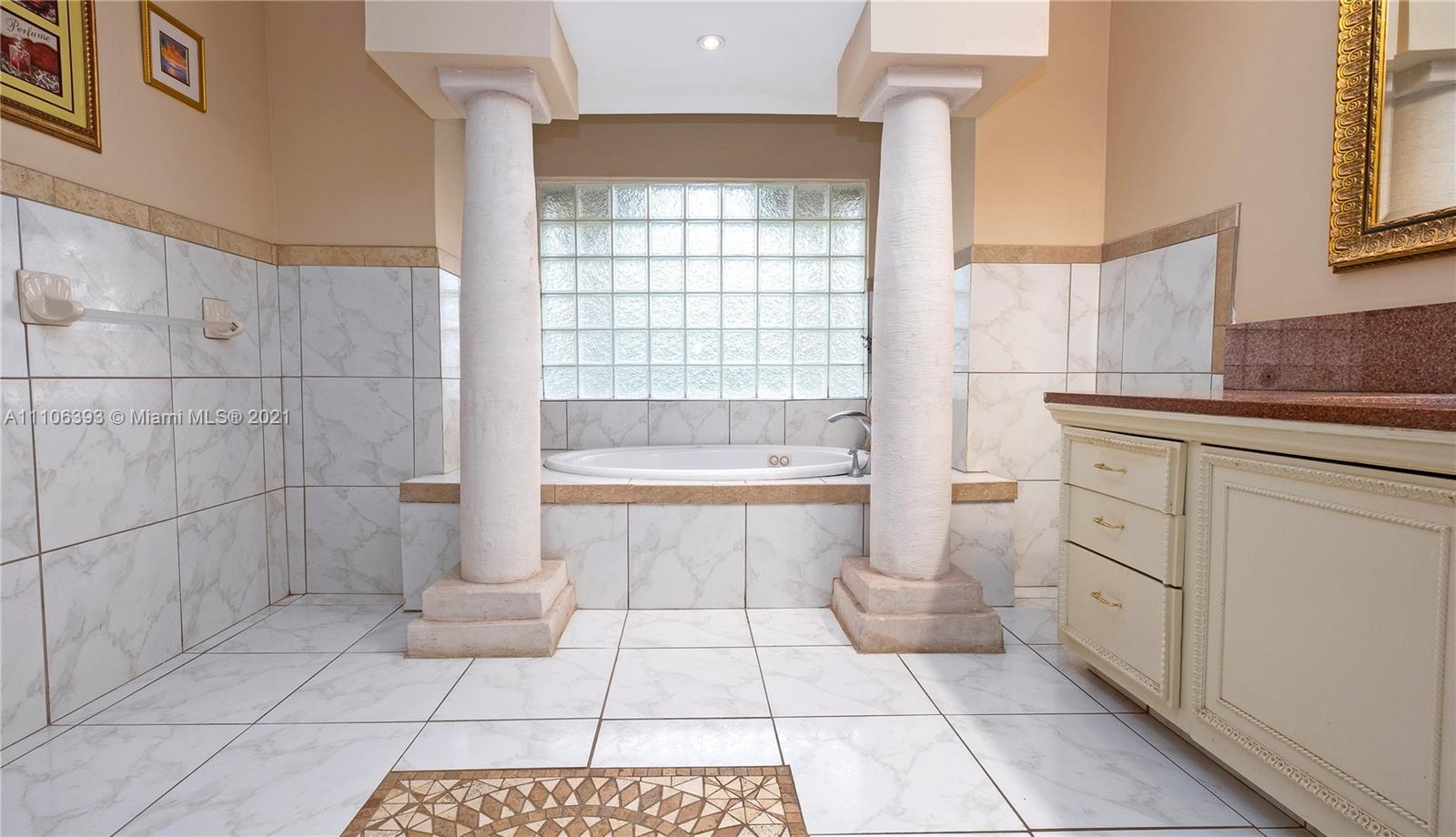 16369 93rd Road North Loxahatchee, FL 33470 - Photo 14 of 19 Gallery Image 14