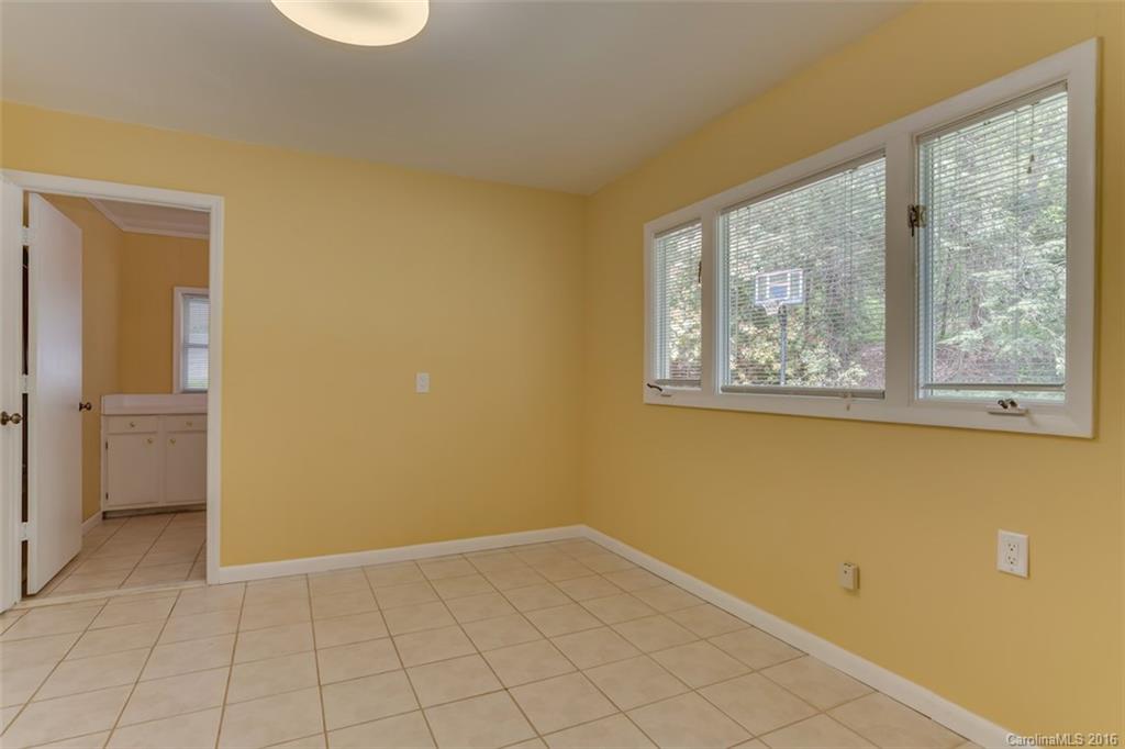 310 Ivy Drive Rutherfordton, NC 28139 - Photo 12 of 24