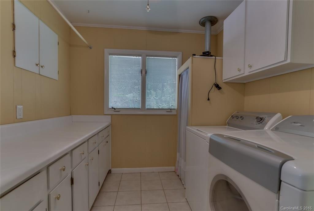310 Ivy Drive Rutherfordton, NC 28139 - Photo 13 of 24