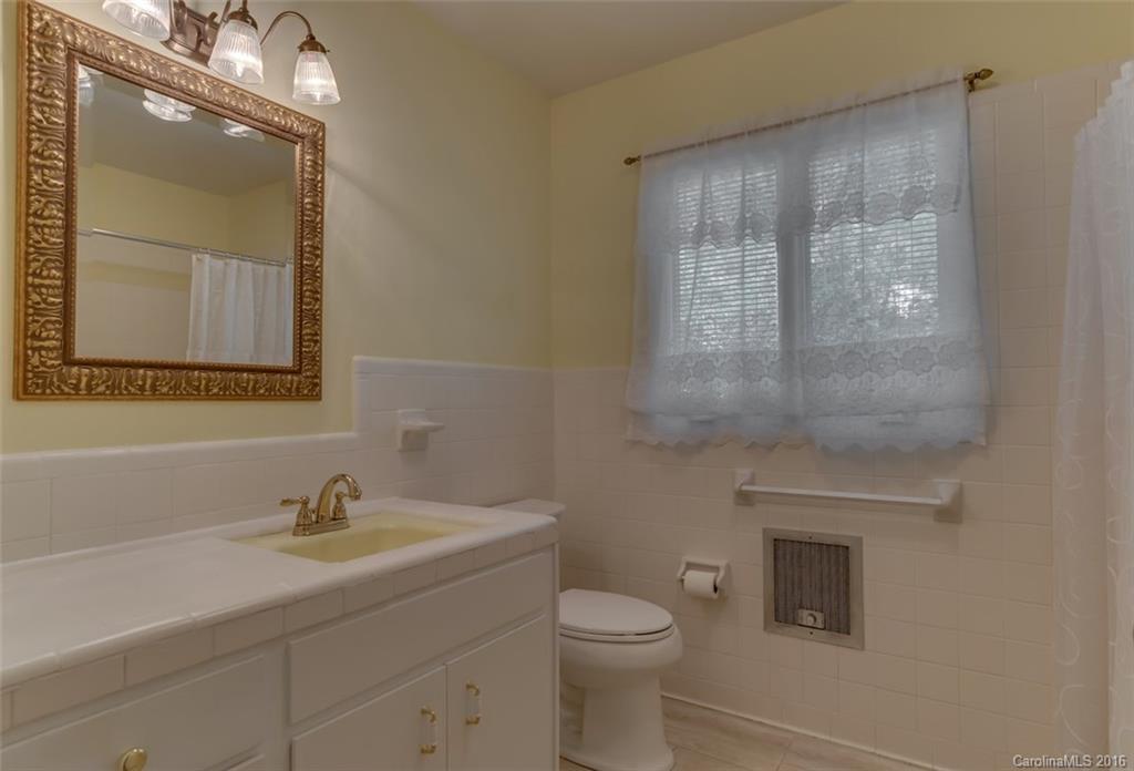 310 Ivy Drive Rutherfordton, NC 28139 - Photo 20 of 24
