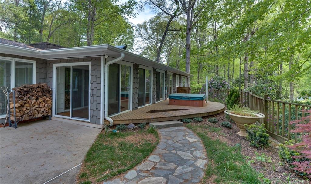 310 Ivy Drive Rutherfordton, NC 28139 - Photo 3 of 24
