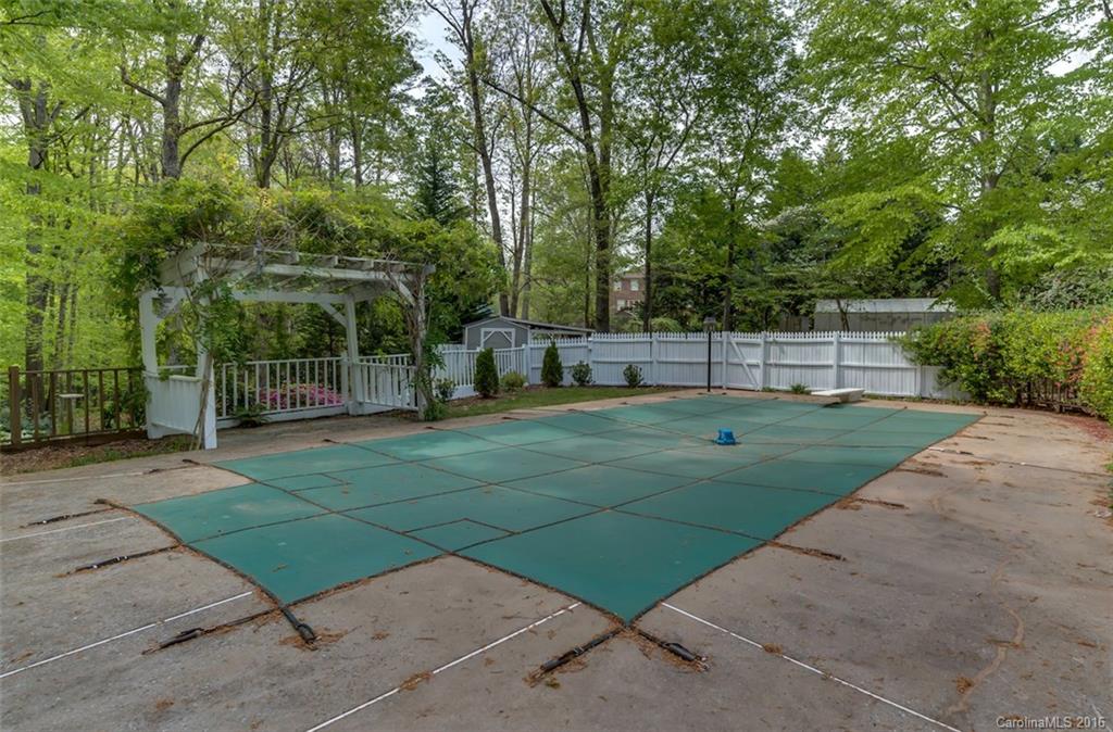 310 Ivy Drive Rutherfordton, NC 28139 - Photo 4 of 24