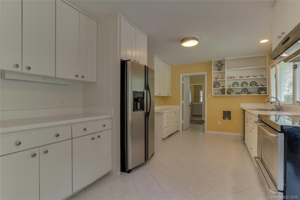 310 Ivy Drive Rutherfordton, NC 28139 - Photo 7 of 24
