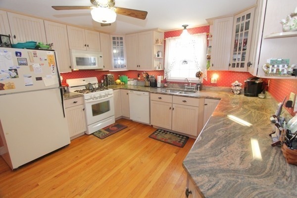 11 Tupelo Road Worcester, MA 01606 - Photo 4 of 18 Gallery Image 4