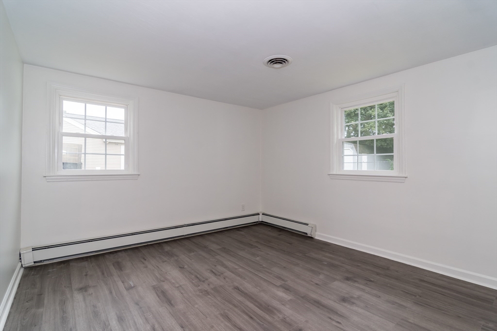 22 Wethersfield Road Natick, MA 01760 - Photo 13 of 22