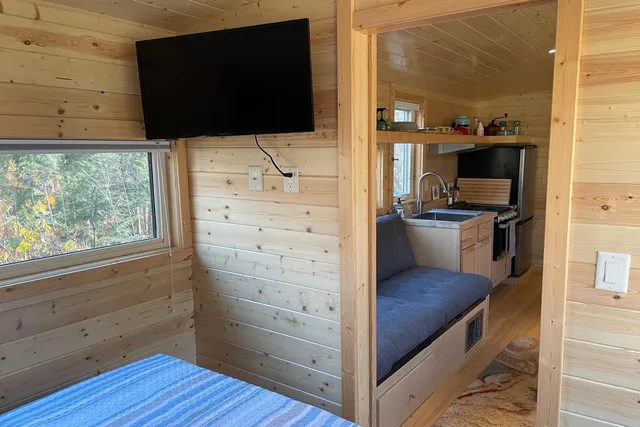 $169,000 | 3019 Popple Dungeon Road, Chester, VT 05143