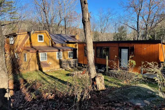 $169,000 | 3019 Popple Dungeon Road, Chester, VT 05143