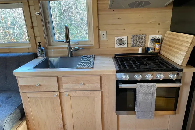 $169,000 | 3019 Popple Dungeon Road, Chester, VT 05143