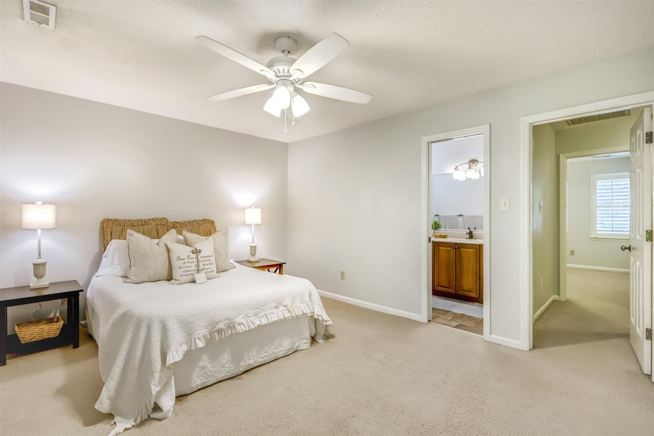 5560 Hamstead Crossing Raleigh, NC 27612 - Photo 20 of 28 Photo 20