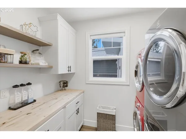 $815,000 | 9245 Trout Place, Gleneden Beach, OR 97388