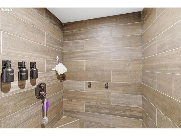 $815,000 | 9245 Trout Place, Gleneden Beach, OR 97388