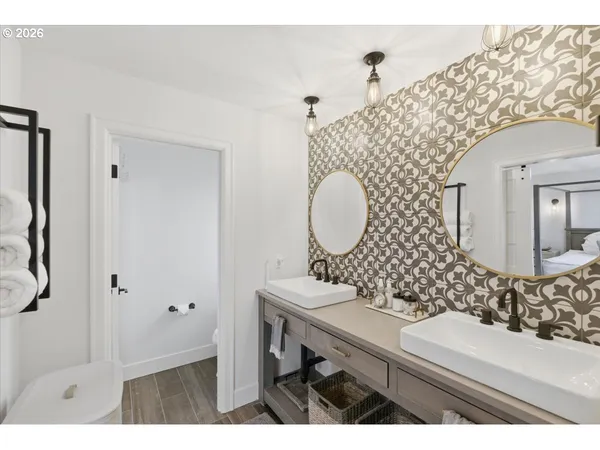 $815,000 | 9245 Trout Place, Gleneden Beach, OR 97388