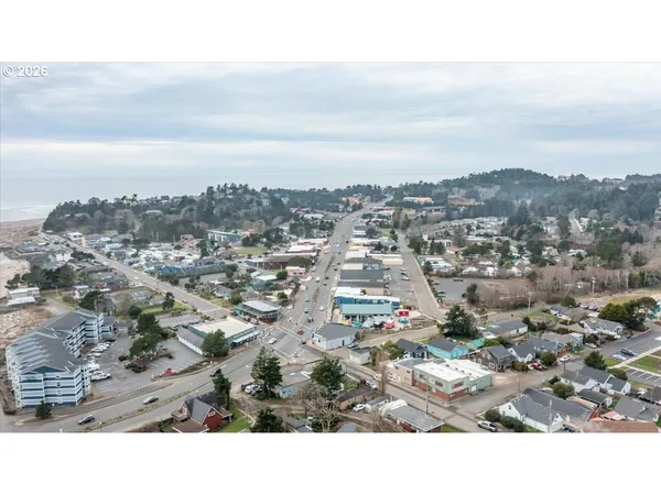 $815,000 | 9245 Trout Place, Gleneden Beach, OR 97388