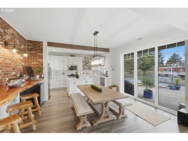 $815,000 | 9245 Trout Place, Gleneden Beach, OR 97388