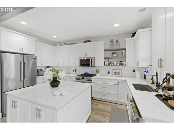 $815,000 | 9245 Trout Place, Gleneden Beach, OR 97388