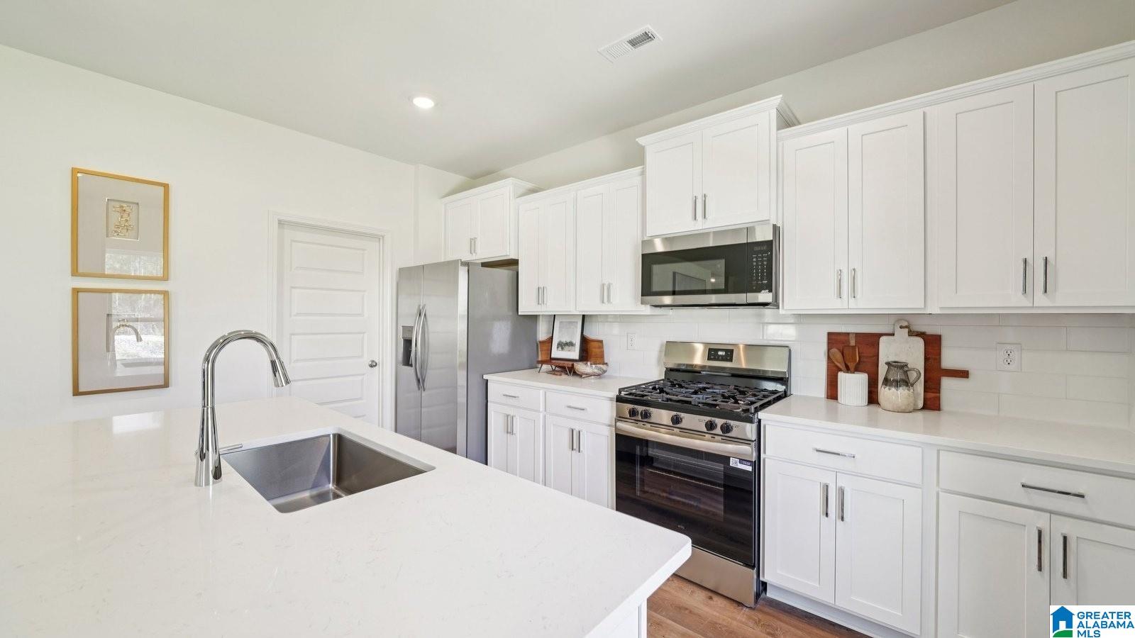 3000 Specklebelly Way Alabaster, AL 35007 - Photo 16 of 34