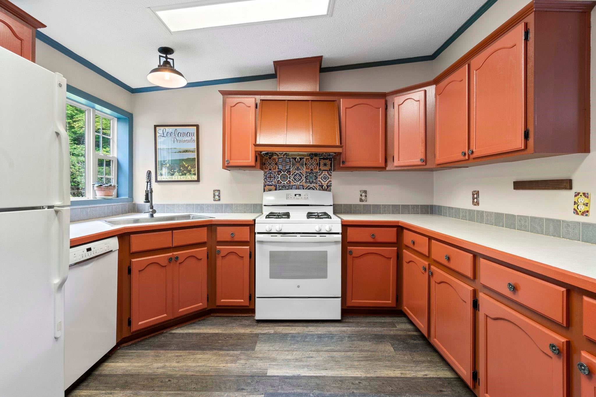 3652 South Schomberg Road Cedar, MI 49621 - Photo 5 of 61 Gallery Image 5